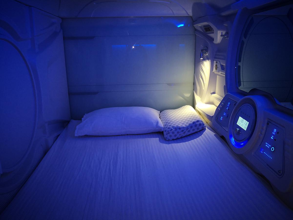 The Capsule Hotel 可倫坡 外观 照片
