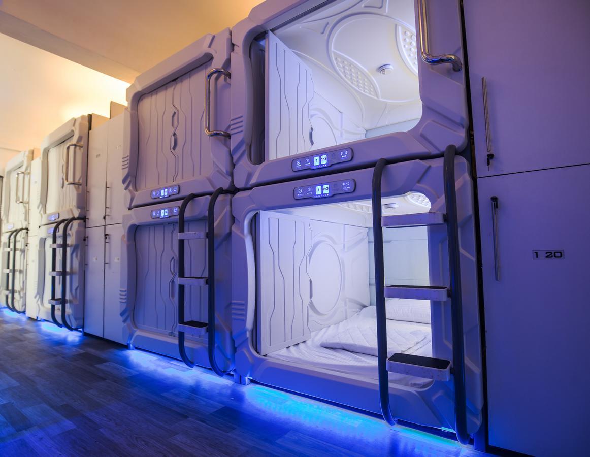 The Capsule Hotel 可倫坡 外观 照片